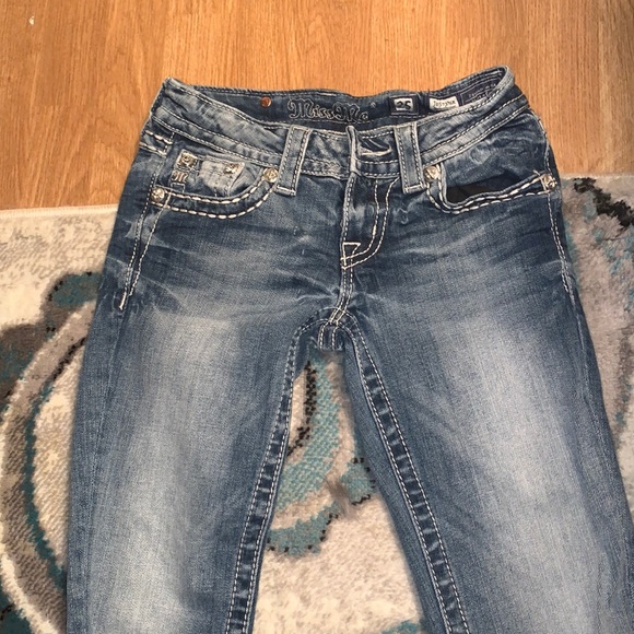 Miss Me Skinny Jeans - Picture 1 of 4